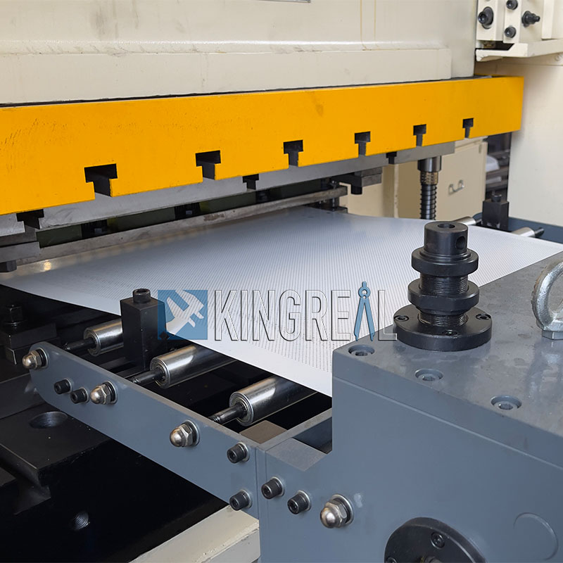 metal perforated making machine